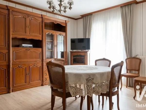 Maison 5 pièces 121 m²
