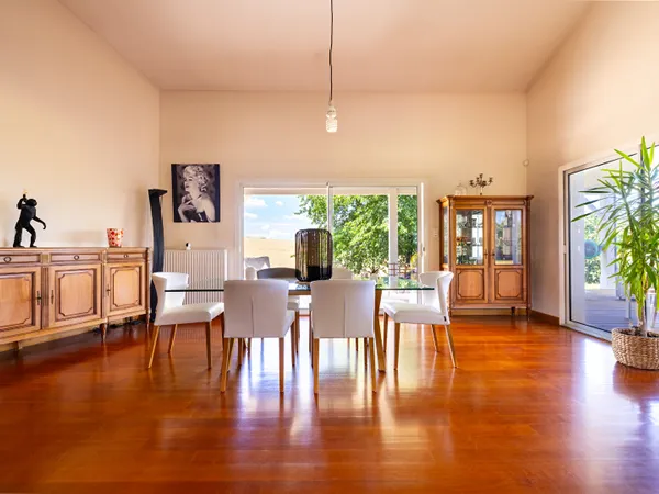 Maison 6 pièces 200 m²