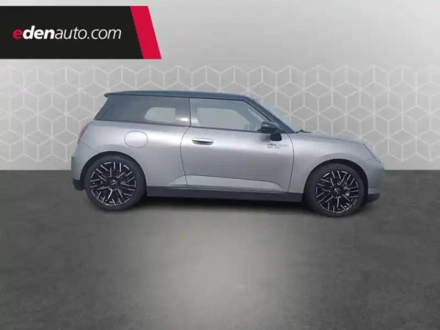 Mini Cooper electric se 218 ch — photo 40