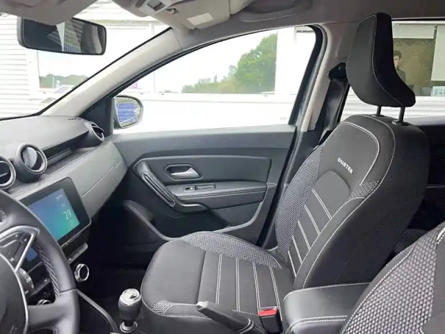 Dacia Duster blue dci 115 4x2 — photo 27