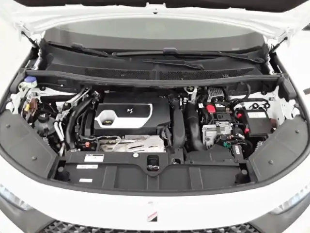 Ds Ds 7 ds7 crossback hybride 300 e-tense eat8 4x4 — photo 21
