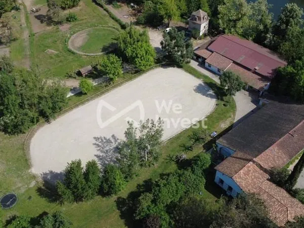 Maison 11 pièces 202 m²