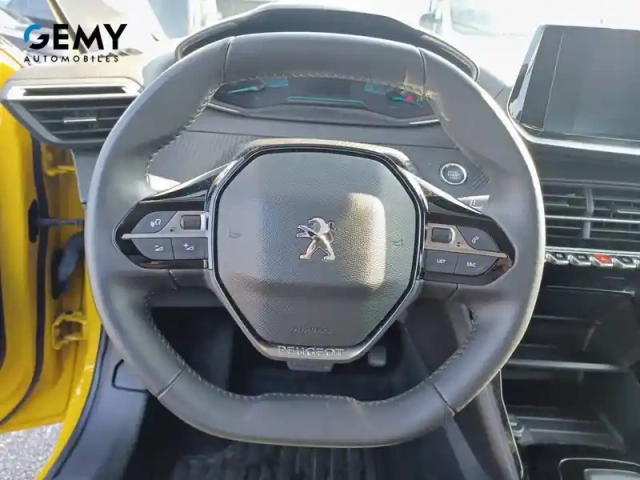 Peugeot 208 electrique 50 kwh 136ch — photo 13
