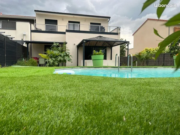Maison 6 pièces 147 m²