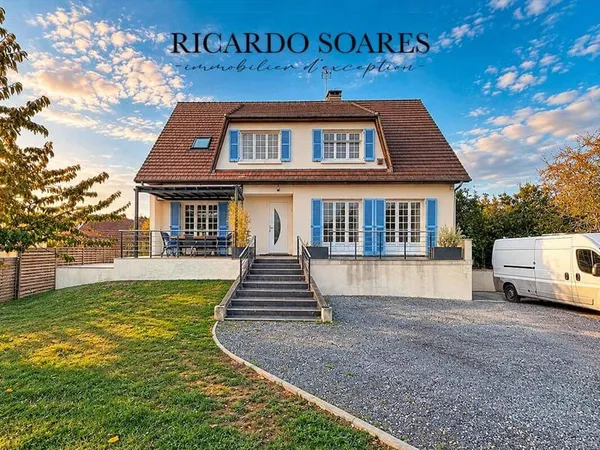 Maison 9 pièces 179 m²
