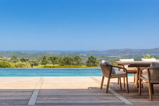 Maison 10 pièces 320 m²