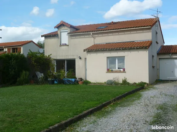 Location maison Liré