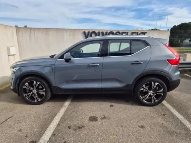 Volvo Xc40 t4 recharge 129 + 82ch inscription business dct 7 — photo 2