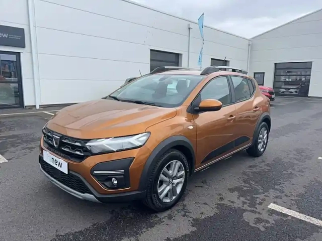 Dacia Sandero eco-g 100 — photo 1