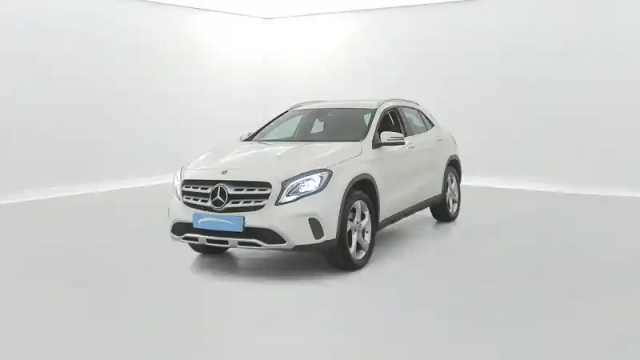 Mercedes Gla 180 d — photo 15