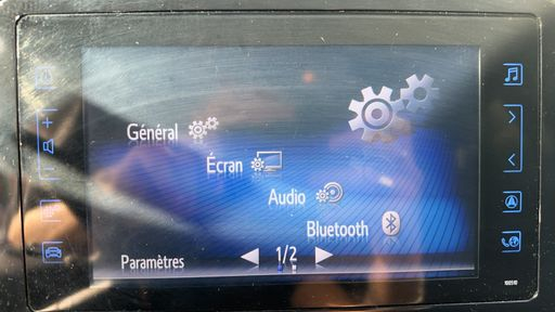 Toyota C-HR 1.8 VVT-i 122 Hybrid CVT - Dynamic – 2018 – 138107 km – Hybride essence – Boîte Automatique — photo 13