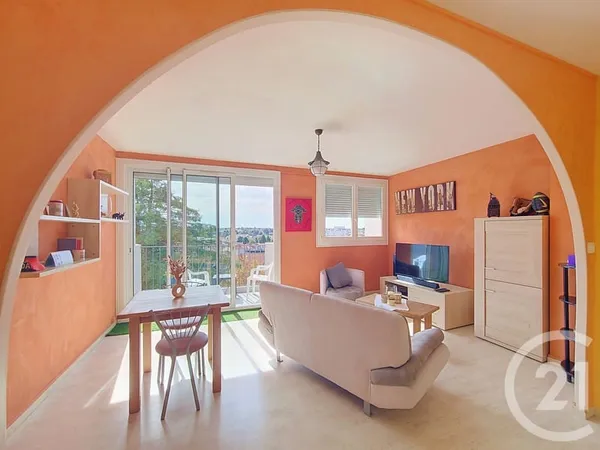 Appartement 4 pièces 56 m²