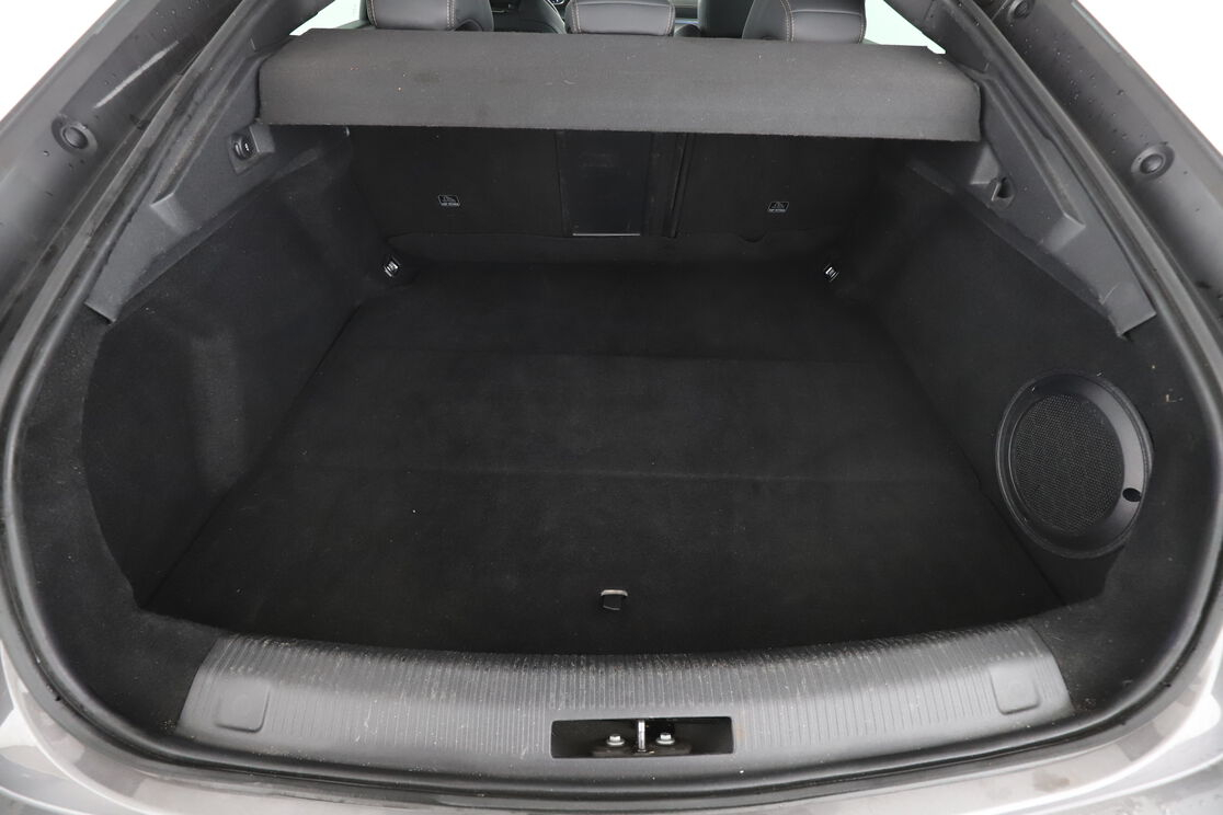 Peugeot 508 1.6 PureTech GT EAT8 — photo 16
