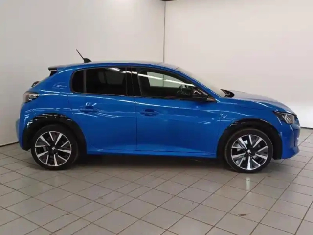 Peugeot 208 1.2 puretech 100ch s&amp;s gt line — photo 8