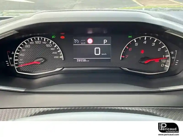 Peugeot 2008 puretech 130 s&amp;s eat8 — photo 43
