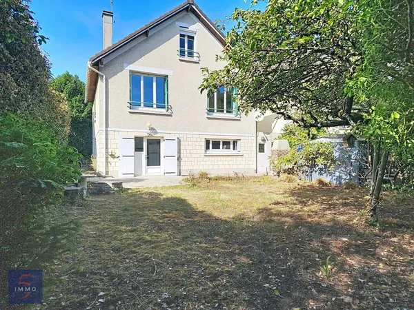 GOURNAY-SUR-MARNE - MAISON FAMILIALE - GRAND JARDIN -