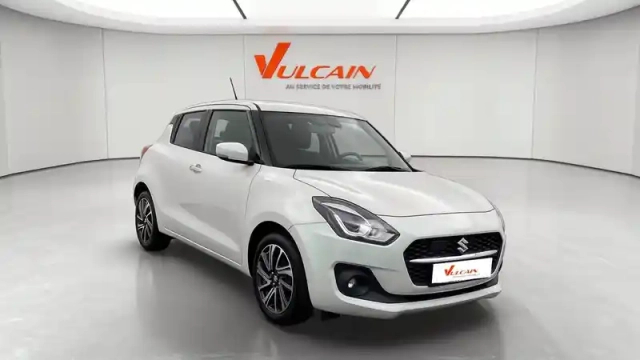 Suzuki Swift 1.2 dualjet hybrid auto (cvt) — photo 4