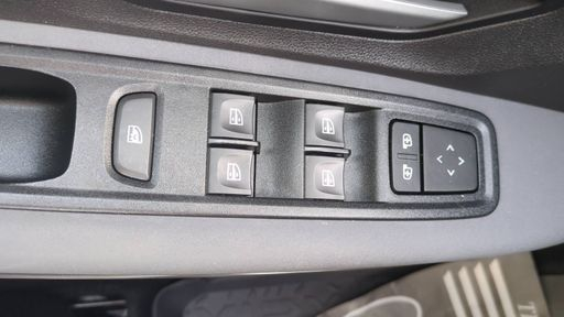 Dacia Jogger 1.0 ECO-G 100 - Extreme – 2024 – 57446 km – Bicarburation essence GPL – Boîte Manuelle — photo 33