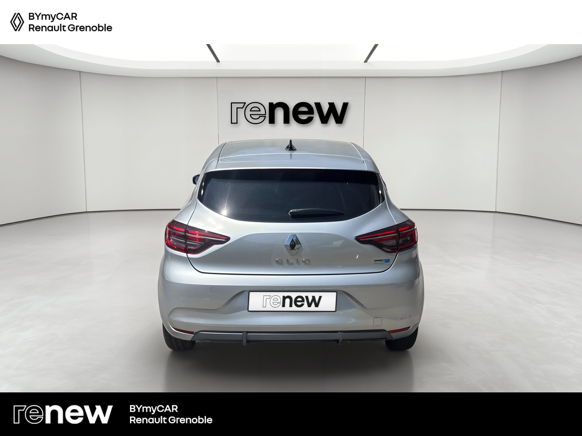 Renault Clio E-Tech 140 - 21N — photo 4
