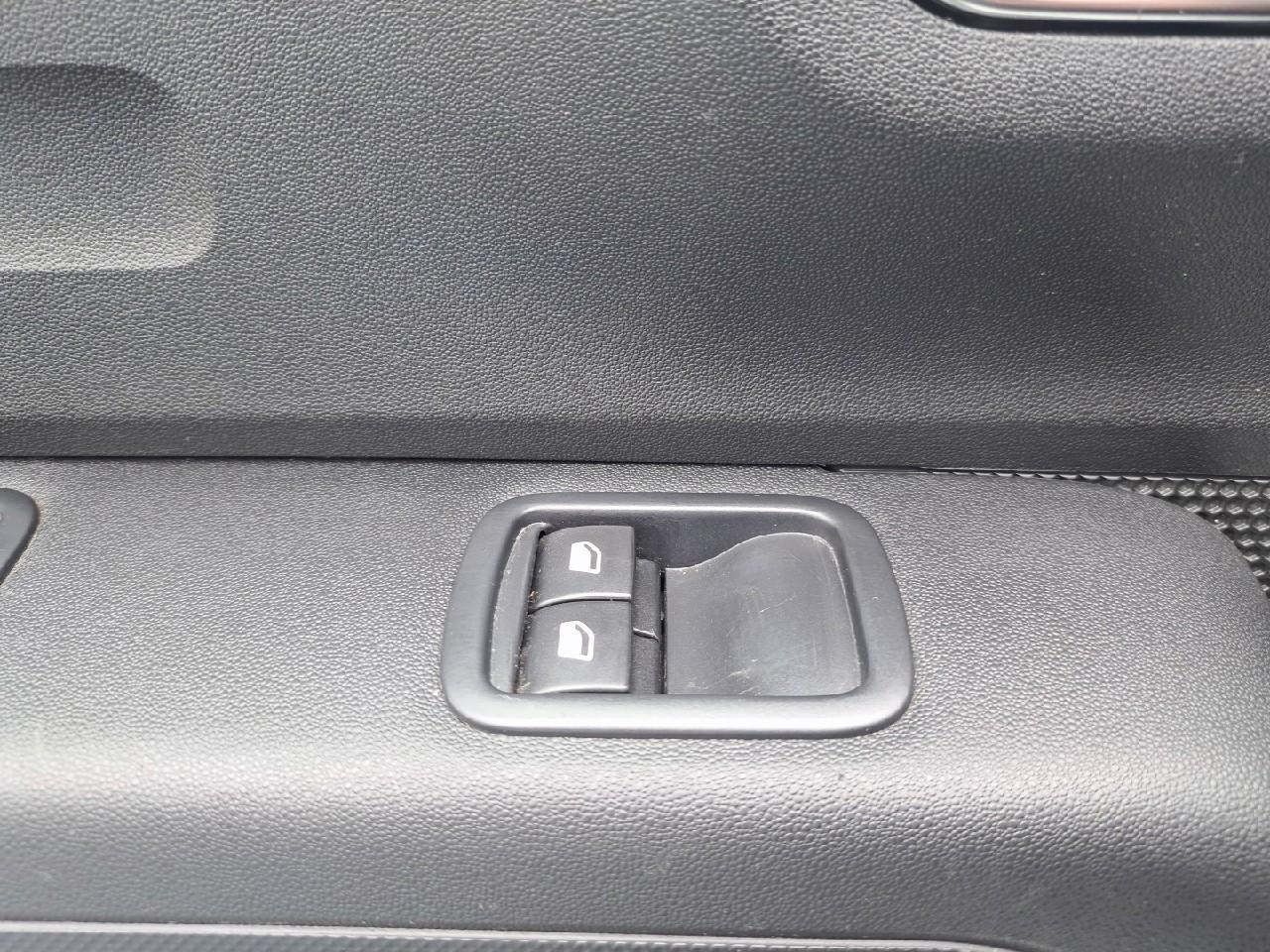 Citroën C3 puretech 110 s&s bvm6 c-series — photo 23