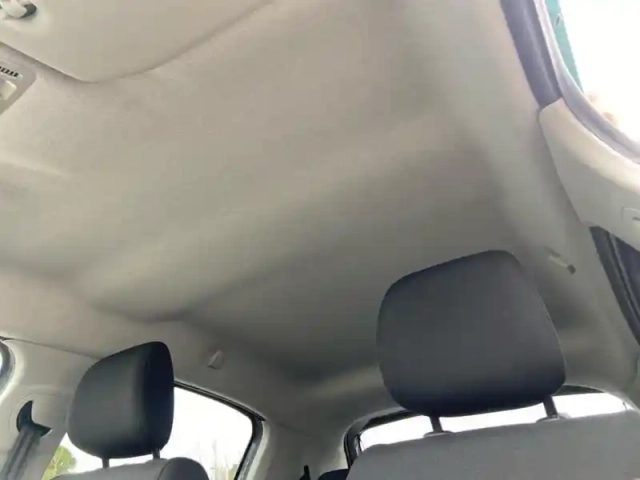 Citroën C3 puretech 83 ch bvm5 plus — photo 25