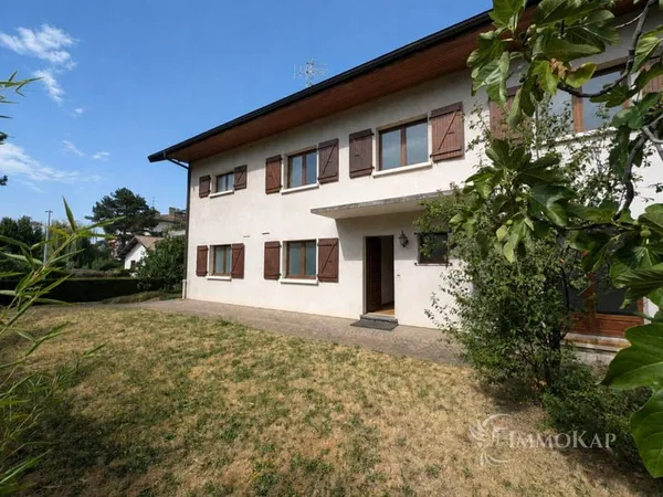 Maison 12 pièces 407 m²