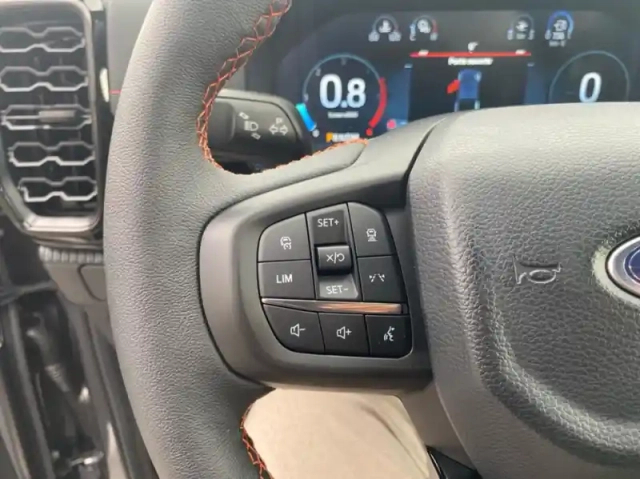 Ford Ranger pick-up 3.0 ecoblue v6 240ch stop&amp;start super cab wildtrak 4x4 e-4wd bva10 — photo 9