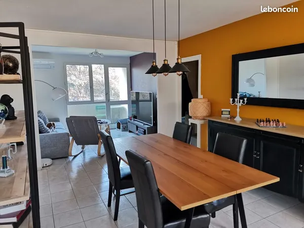 Superbe appartement T3 traversant de 74 m² avec balcons, garage, place extérieur et clim - Laxou