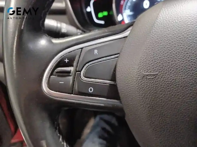 Renault Kadjar blue dci 115 — photo 16