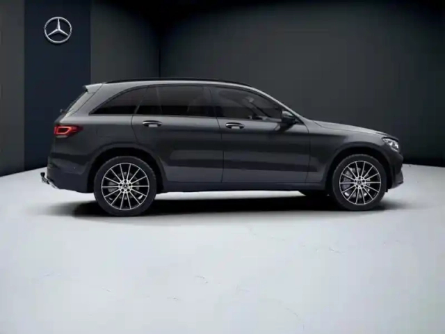 Mercedes Glc 300 de 4matic suv amg line — photo 18