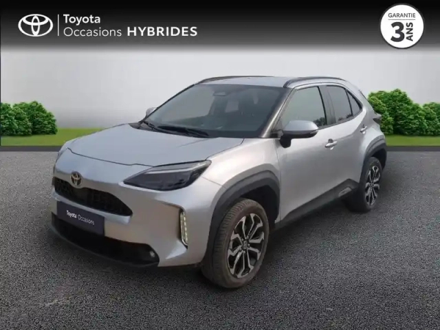 Toyota Yaris cross 130h design mc24