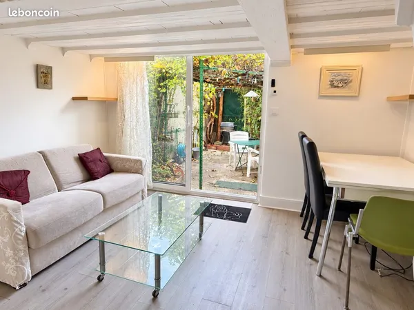 Studio 1 pièce 23 m²