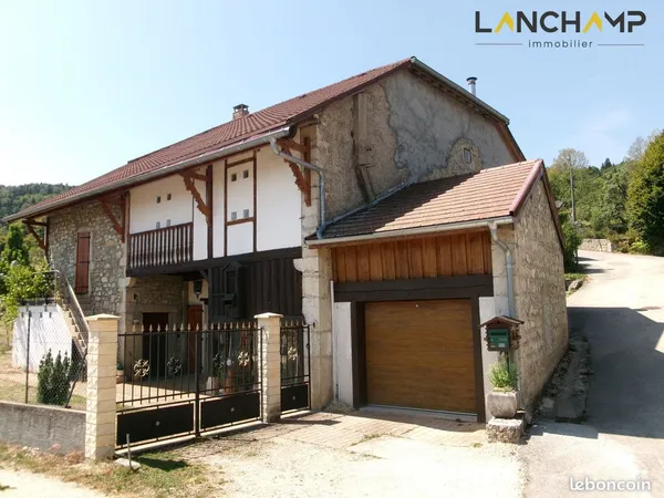 Propriété 6 pièces 140 m²