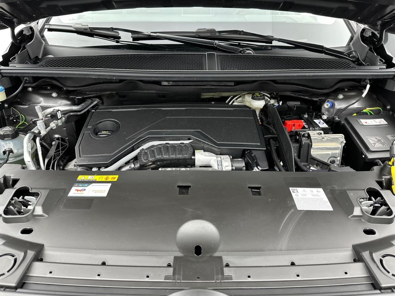 Citroën C5 Aircross hybride 145 ch e-dcs6 max — photo 13