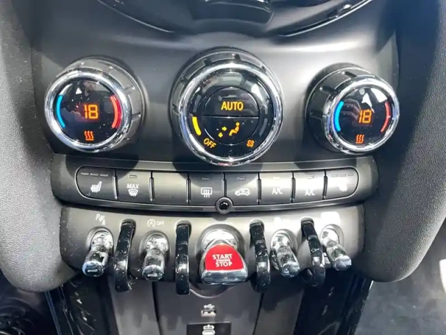 Mini Mini hatch 5 portes cooper 136 ch bva7 — photo 60