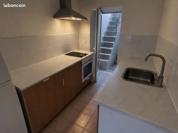 🏡 Studio entièrement rénové - 20 m² - Quartier Saint-Vivien, Saintes