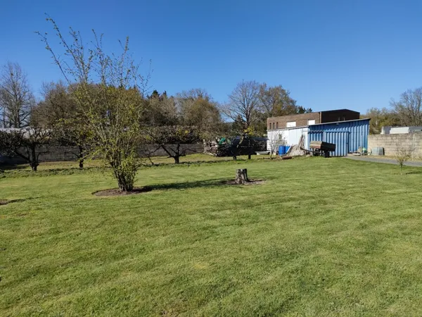 Terrain 355 m²