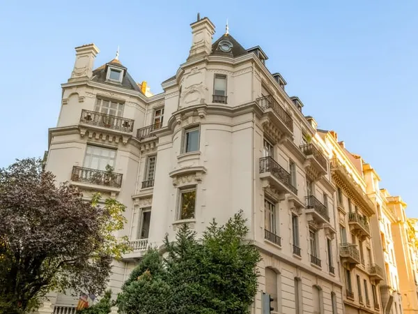 T4 de 137 m2, Boulevard des Belges avec vue sur le Parc de l