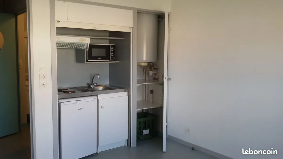 Photo 1