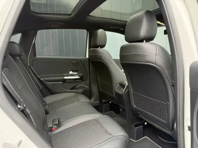 Mercedes Classe B 180 d progressive line edition — photo 13