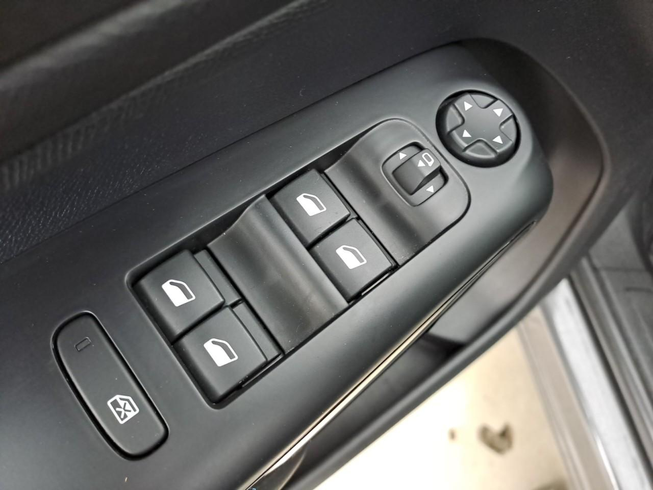 Citroën C5 Aircross hybride 136 e-dcs6 plus — photo 20