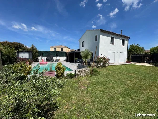 Villa avec piscine