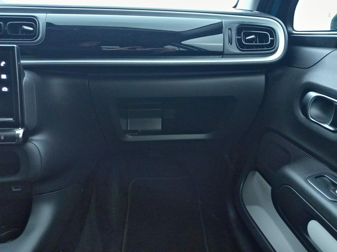 Citroën C3 bluehdi 100 bvm6 you — photo 19