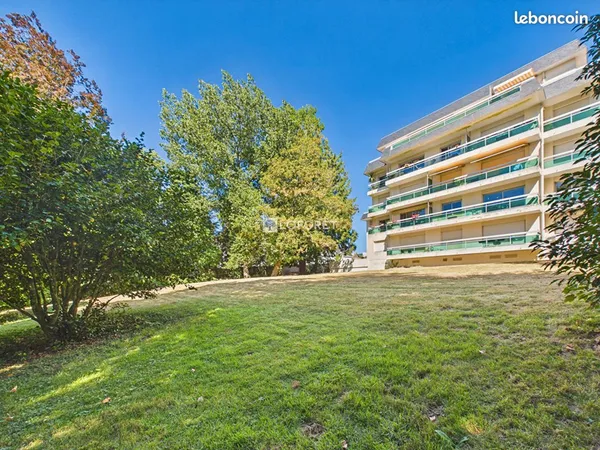 Appartement 5 pièces 100 m²