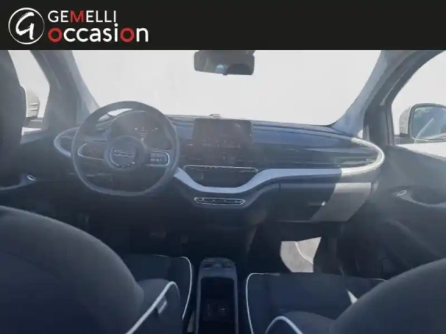 Fiat 500 e 95ch action plus berline  my22 23.8 kwh — photo 13
