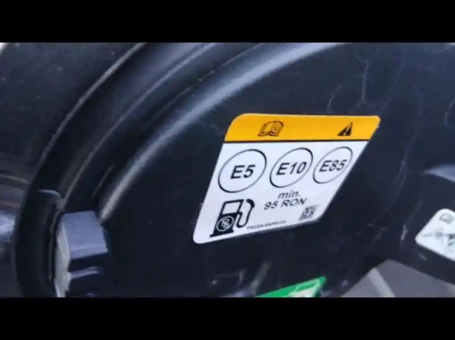 Ford Puma 1.0 flexifuel 125ch s&amp;s mhev st-line — photo 9