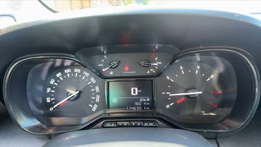 Citroen C3 Aircross 1.5 BlueHDi 110 - Feel Business – 2021 – 114630 km – Diesel – Boîte Manuelle — photo 20