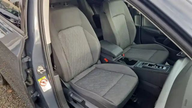 Volkswagen Golf 1.5 ehybrid 204 dsg6 — photo 25