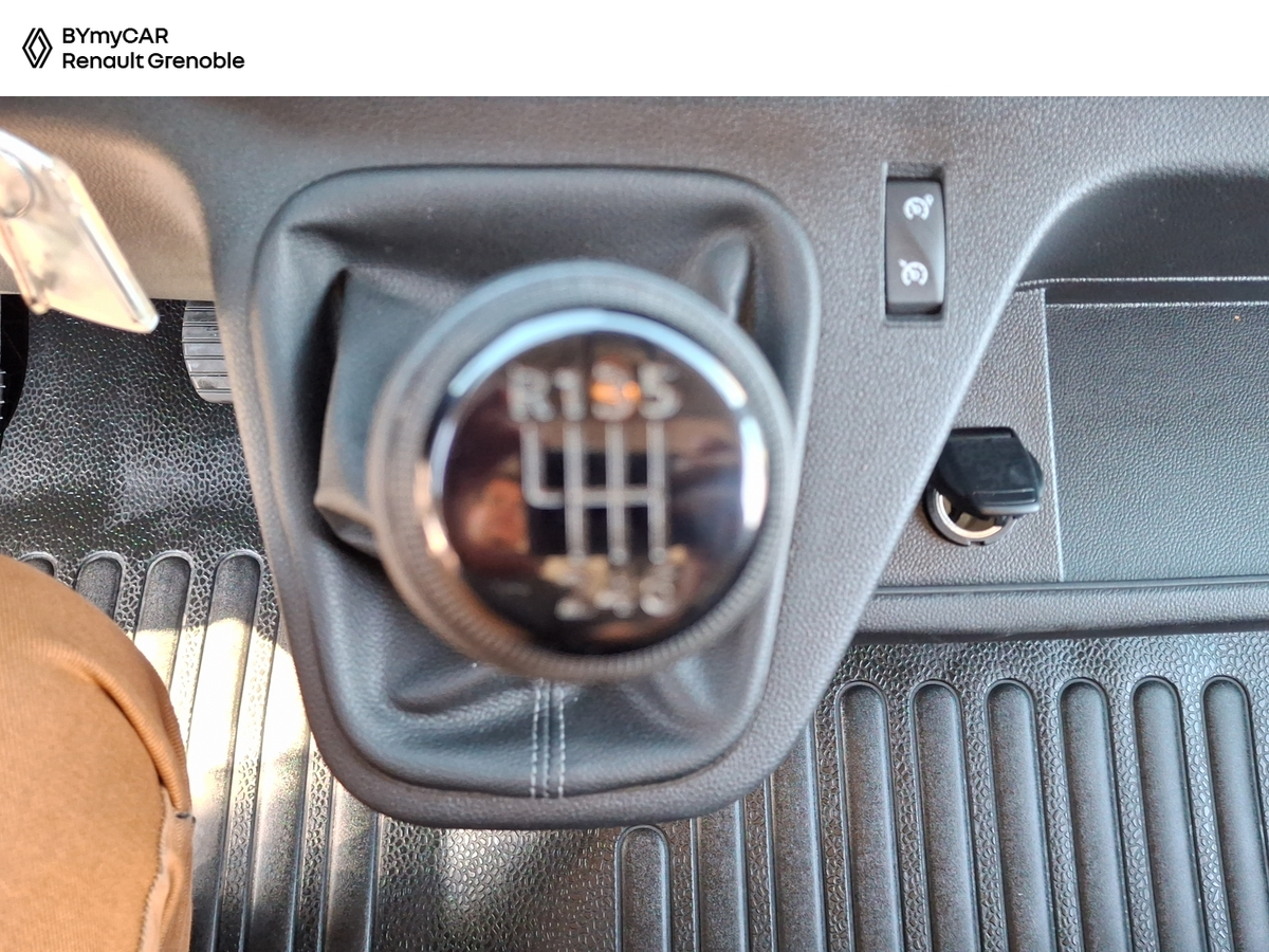 Renault MASTER PHC TRAC F3500 L3H1 BLUE DCI 145 EURO VI — photo 22