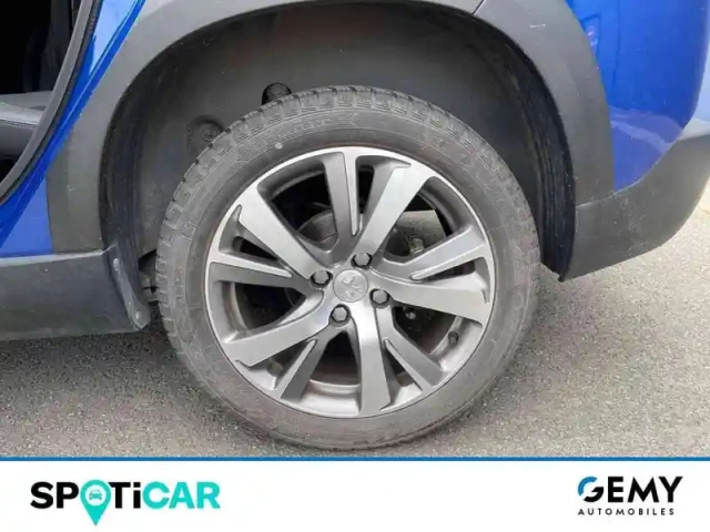 Peugeot 2008 puretech 110ch s&amp;s eat6 — photo 32